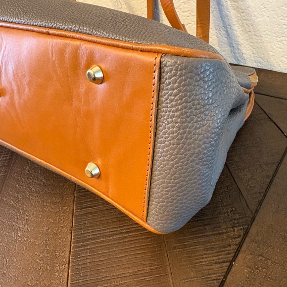 Valentina Gray Leather Tote - Picture 9 of 13
